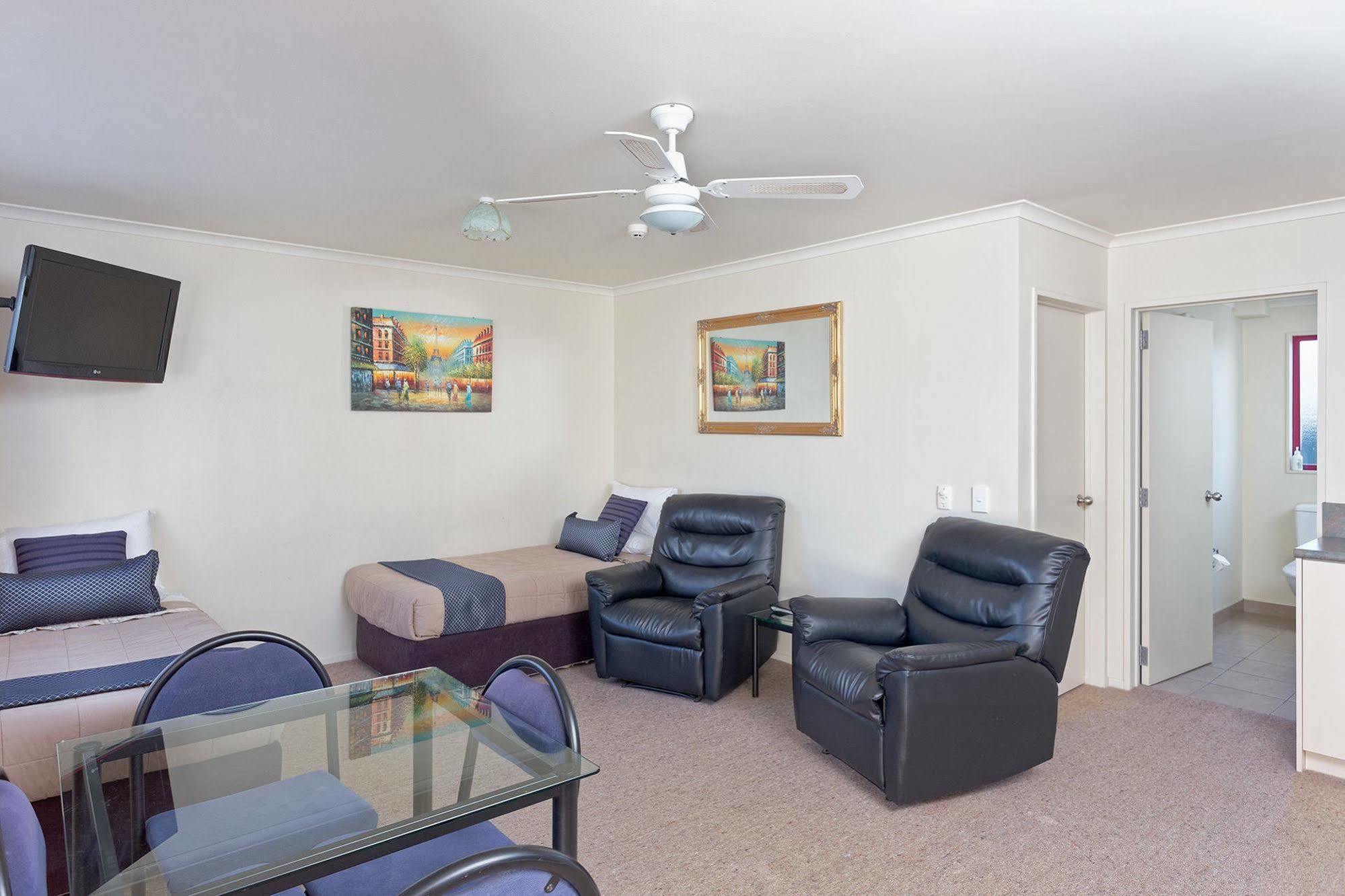 Bk'S Rotorua Motor Lodge Экстерьер фото
