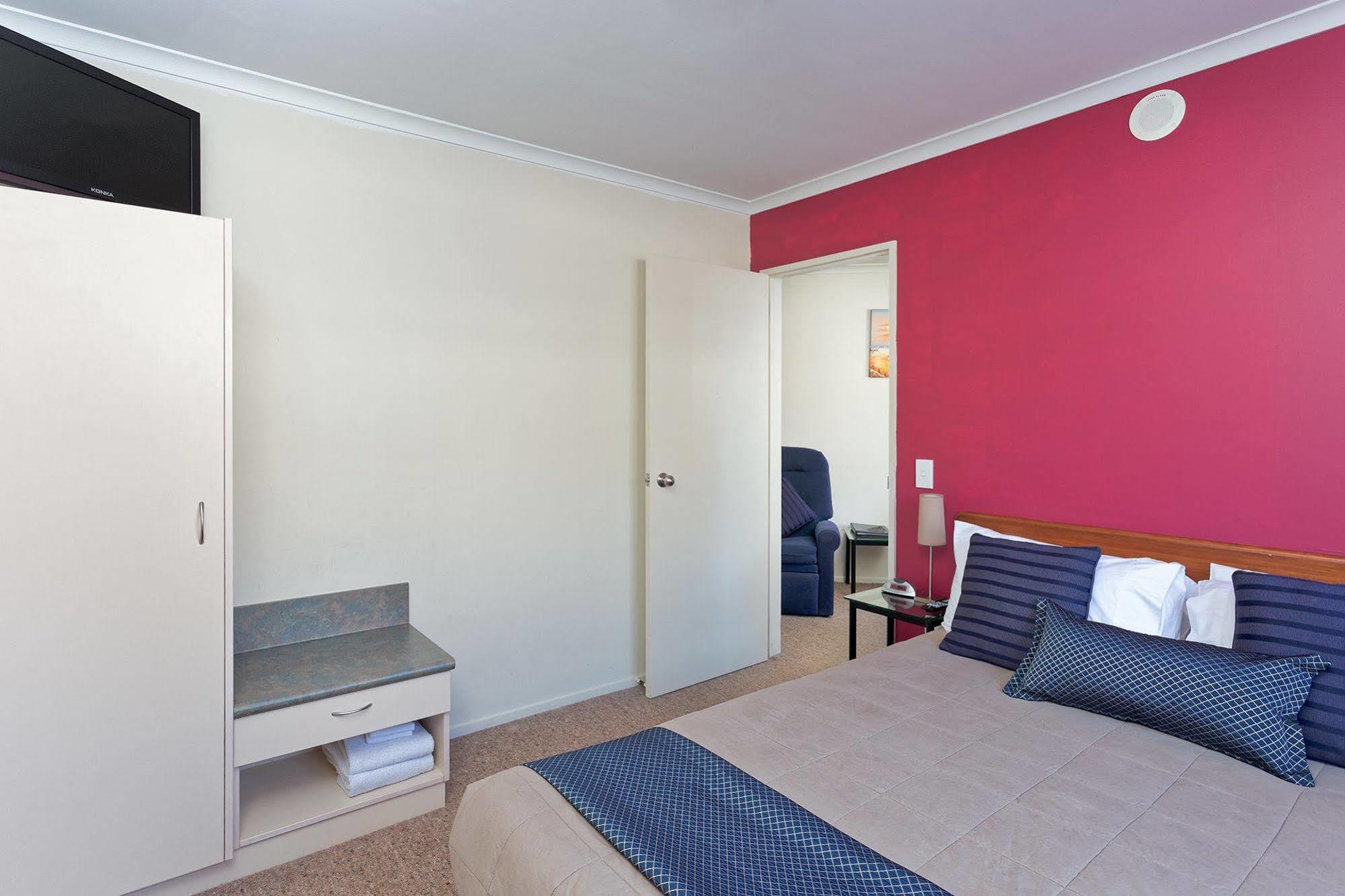 Bk'S Rotorua Motor Lodge Экстерьер фото